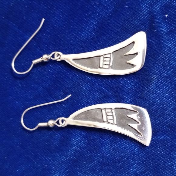 Sterling Silver Overlay Tribal Claw Design Dangle Earrings - Picture 3 of 13